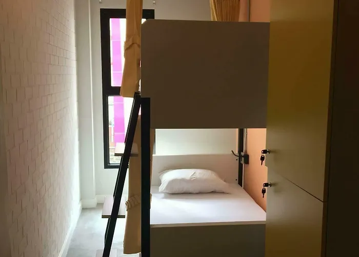 Bed@town 2*
